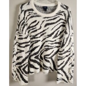 Daytrip Zebra Print Fuzzy Knit Sweater Lace Up Sleeve Design Women M‎ Super Soft